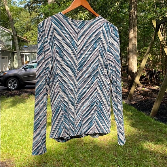 Tart wrap top - Picture 3 of 3